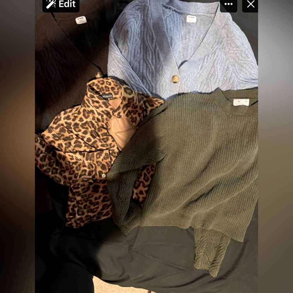 4 cute short sweaters